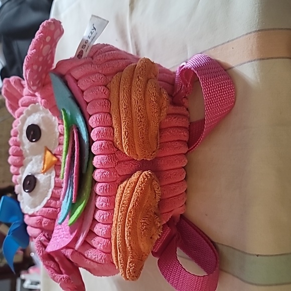 ADORABLE SOZZY- JOLLYBABY PINK CHENILLE OWL BACKPACK- 9 X 9 X 3 - Picture 6 of 9